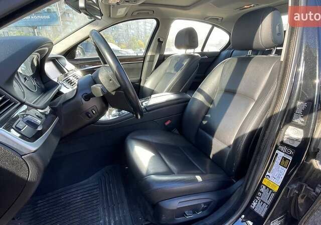 БМВ 5 Серия 2014 в Киеве на Automoto.ua Черный БМВ 5 Серия, объемом двигателя 2.98 л и пробегом 107 тыс. км за 18490 $, фото 8 на Automoto.ua