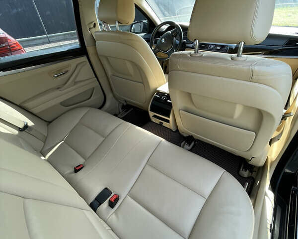 Черный БМВ 5 Серия, объемом двигателя 2 л и пробегом 180 тыс. км за 14000 $, фото 10 на Automoto.ua