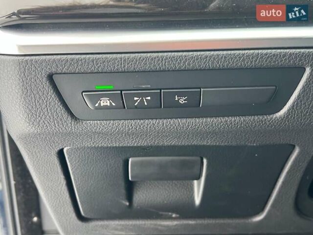 Чорний БМВ 5 Серія, об'ємом двигуна 3 л та пробігом 227 тис. км за 19290 $, фото 17 на Automoto.ua