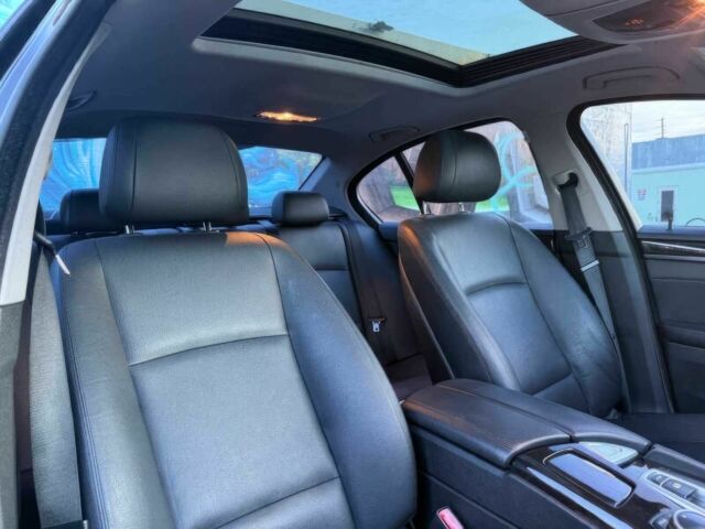 Черный БМВ 5 Серия, объемом двигателя 3 л и пробегом 87 тыс. км за 14500 $, фото 9 на Automoto.ua