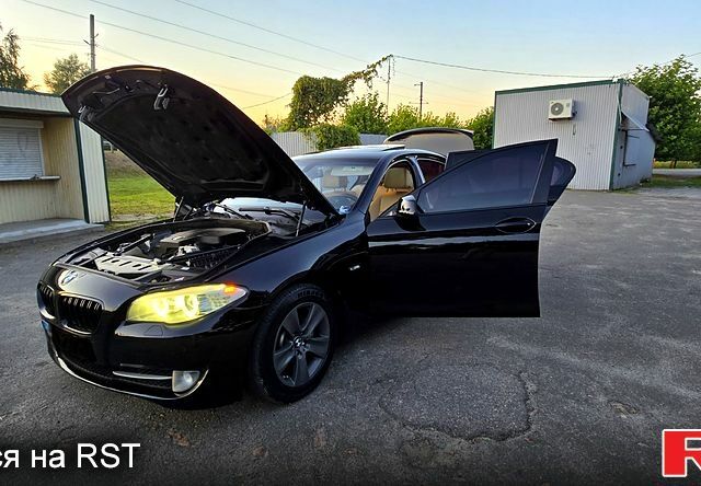 Черный БМВ 5 Серия, объемом двигателя 2 л и пробегом 174 тыс. км за 14000 $, фото 6 на Automoto.ua