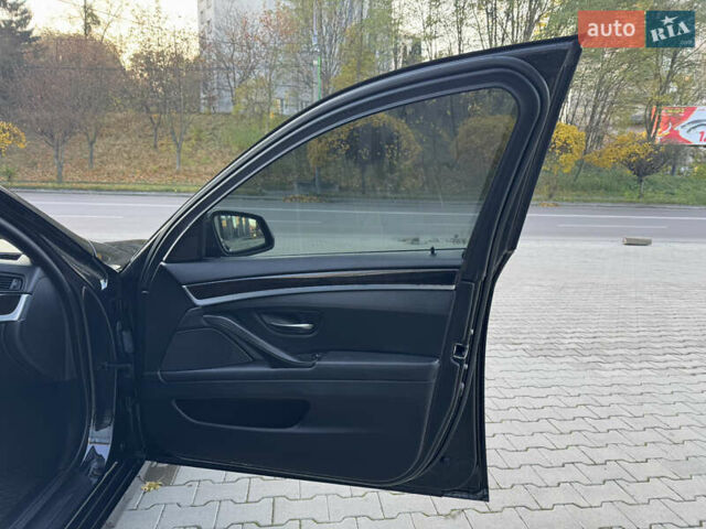 Чорний БМВ 5 Серія, об'ємом двигуна 2 л та пробігом 188 тис. км за 15499 $, фото 49 на Automoto.ua