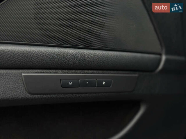 Черный БМВ 5 Серия, объемом двигателя 3 л и пробегом 174 тыс. км за 19000 $, фото 28 на Automoto.ua