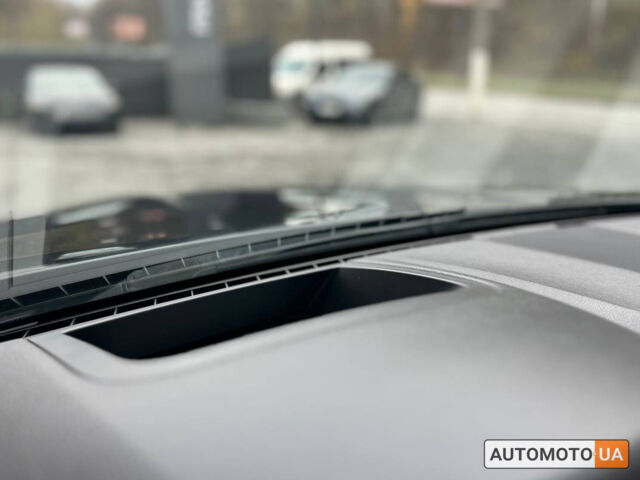 БМВ 5 Серия 2014 в Черновцах на Automoto.ua Черный БМВ 5 Серия, объемом двигателя 2 л и пробегом 255 тыс. км за 19800 $, фото 11 на Automoto.ua