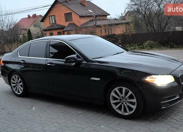 Чорний БМВ 5 Серія, об'ємом двигуна 2 л та пробігом 273 тис. км за 13952 $, фото 12 на Automoto.ua