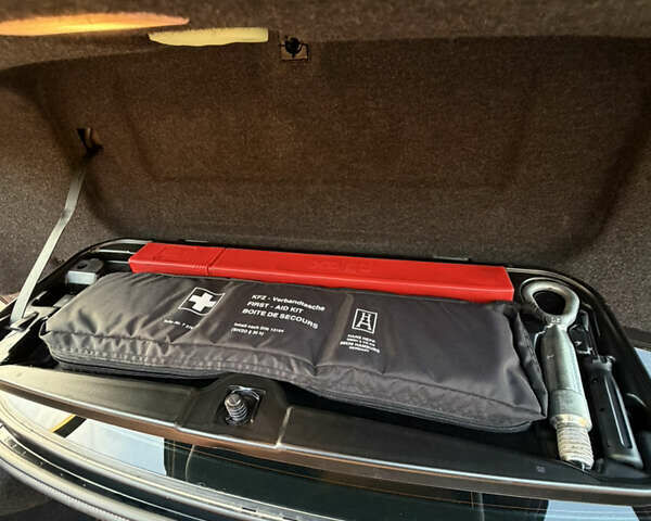 Черный БМВ 5 Серия, объемом двигателя 3 л и пробегом 228 тыс. км за 22500 $, фото 15 на Automoto.ua