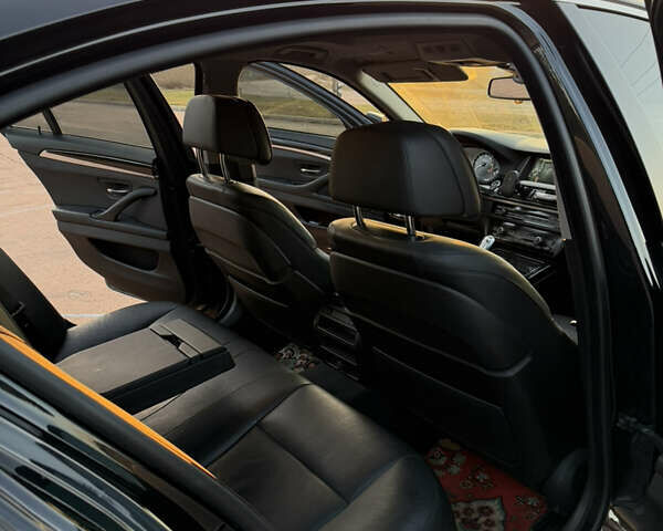 Черный БМВ 5 Серия, объемом двигателя 3 л и пробегом 228 тыс. км за 22500 $, фото 31 на Automoto.ua