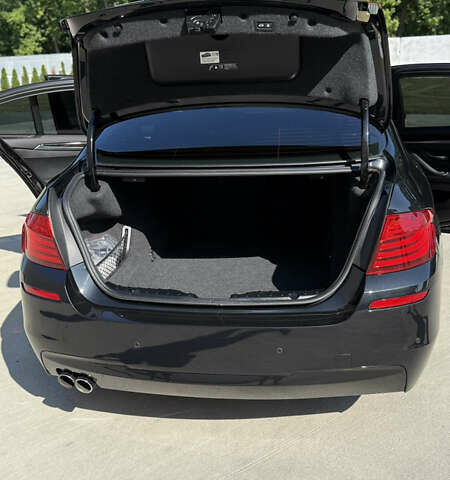 Чорний БМВ 5 Серія, об'ємом двигуна 2 л та пробігом 152 тис. км за 17700 $, фото 13 на Automoto.ua