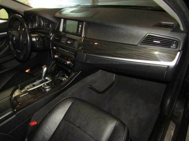 Черный БМВ 5 Серия, объемом двигателя 3 л и пробегом 301 тыс. км за 11500 $, фото 8 на Automoto.ua