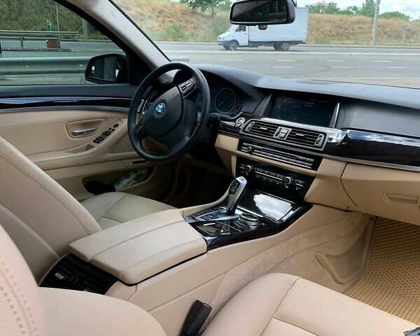 Черный БМВ 5 Серия, объемом двигателя 2 л и пробегом 203 тыс. км за 12700 $, фото 7 на Automoto.ua