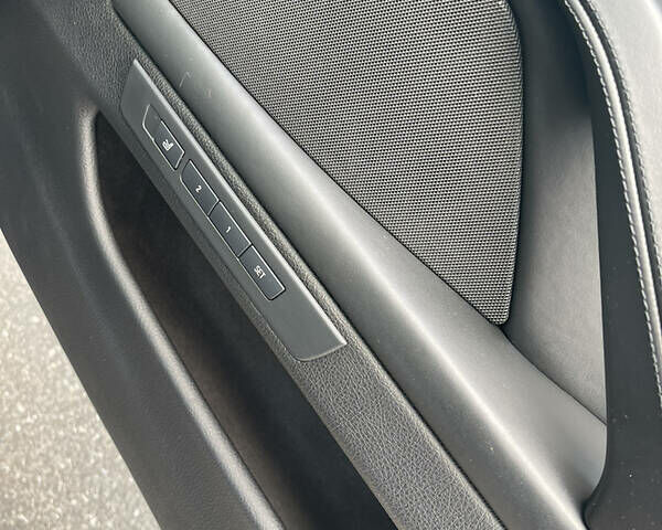 Черный БМВ 5 Серия, объемом двигателя 3 л и пробегом 153 тыс. км за 17500 $, фото 10 на Automoto.ua