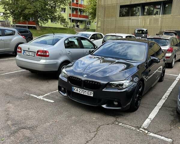 Чорний БМВ 5 Серія, об'ємом двигуна 3 л та пробігом 107 тис. км за 25500 $, фото 14 на Automoto.ua