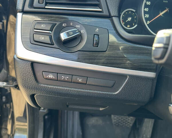 Черный БМВ 5 Серия, объемом двигателя 2.99 л и пробегом 314 тыс. км за 21500 $, фото 8 на Automoto.ua