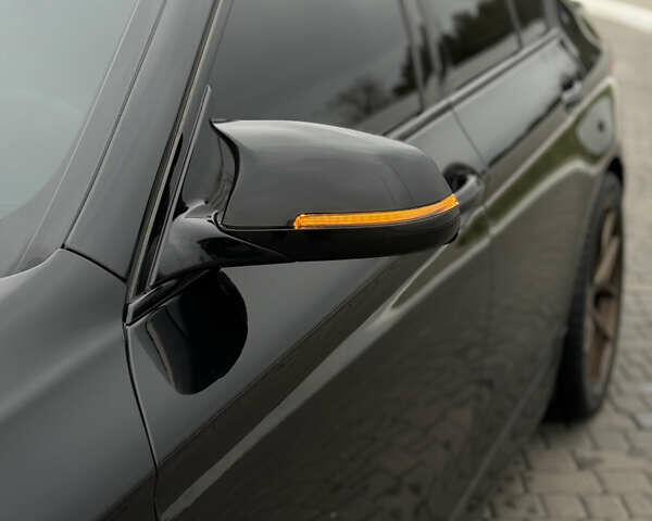 Черный БМВ 5 Серия, объемом двигателя 3 л и пробегом 174 тыс. км за 19000 $, фото 14 на Automoto.ua