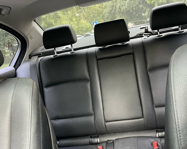 Чорний БМВ 5 Серія, об'ємом двигуна 2 л та пробігом 155 тис. км за 14000 $, фото 32 на Automoto.ua