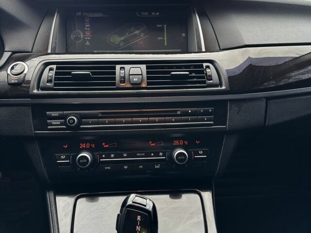 Чорний БМВ 5 Серія, об'ємом двигуна 2 л та пробігом 214 тис. км за 12000 $, фото 13 на Automoto.ua