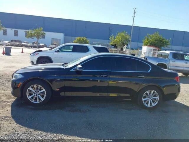 Чорний БМВ 5 Серія, об'ємом двигуна 2 л та пробігом 263 тис. км за 10600 $, фото 6 на Automoto.ua