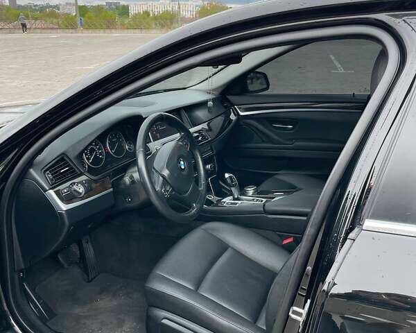 Черный БМВ 5 Серия, объемом двигателя 2 л и пробегом 175 тыс. км за 13900 $, фото 13 на Automoto.ua