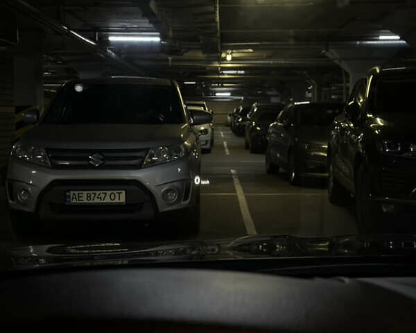 Чорний БМВ 5 Серія, об'ємом двигуна 2 л та пробігом 257 тис. км за 13300 $, фото 18 на Automoto.ua