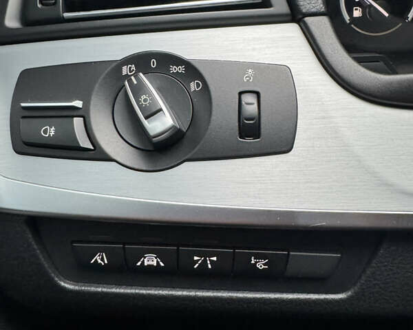 Чорний БМВ 5 Серія, об'ємом двигуна 2.99 л та пробігом 251 тис. км за 19900 $, фото 13 на Automoto.ua