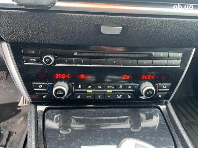 Чорний БМВ 5 Серія, об'ємом двигуна 3 л та пробігом 227 тис. км за 19290 $, фото 22 на Automoto.ua