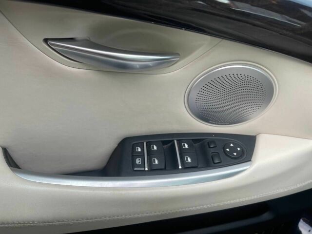 Чорний БМВ 5 Серія, об'ємом двигуна 3 л та пробігом 172 тис. км за 17999 $, фото 17 на Automoto.ua