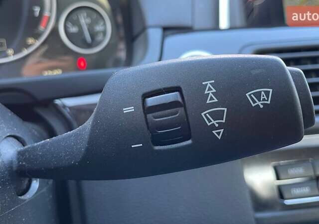 БМВ 5 Серия 2014 в Киеве на Automoto.ua Черный БМВ 5 Серия, объемом двигателя 2.98 л и пробегом 107 тыс. км за 18490 $, фото 16 на Automoto.ua