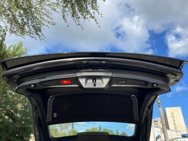 Чорний БМВ 5 Серія, об'ємом двигуна 3 л та пробігом 172 тис. км за 17999 $, фото 8 на Automoto.ua