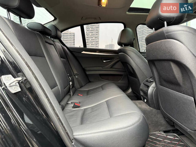 Черный БМВ 5 Серия, объемом двигателя 3 л и пробегом 178 тыс. км за 15500 $, фото 44 на Automoto.ua