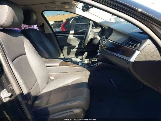 Чорний БМВ 5 Серія, об'ємом двигуна 2 л та пробігом 263 тис. км за 10600 $, фото 8 на Automoto.ua