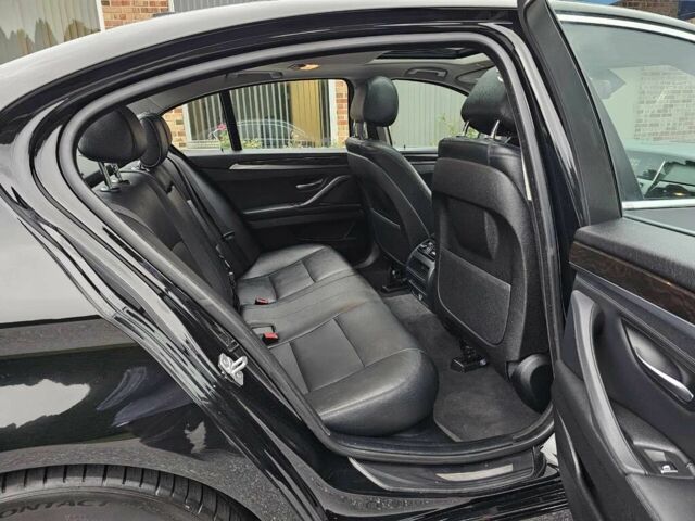 Черный БМВ 5 Серия, объемом двигателя 3 л и пробегом 90 тыс. км за 8900 $, фото 14 на Automoto.ua