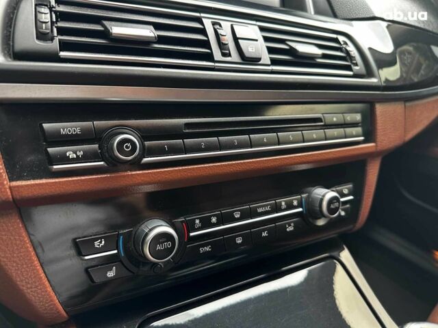 Чорний БМВ 5 Серія, об'ємом двигуна 2 л та пробігом 331 тис. км за 19490 $, фото 15 на Automoto.ua