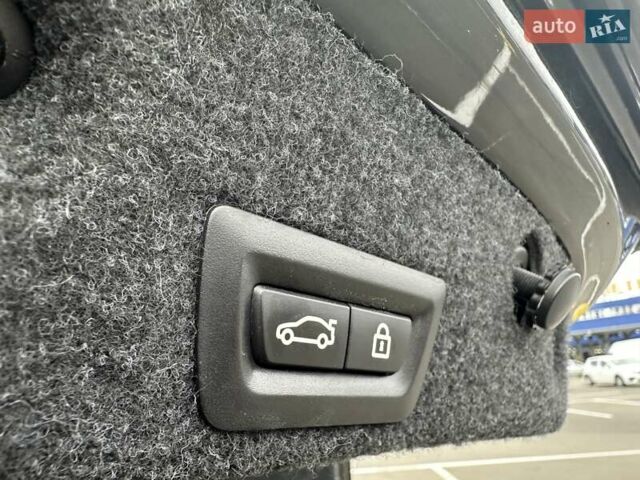 Черный БМВ 5 Серия, объемом двигателя 3 л и пробегом 200 тыс. км за 14500 $, фото 42 на Automoto.ua