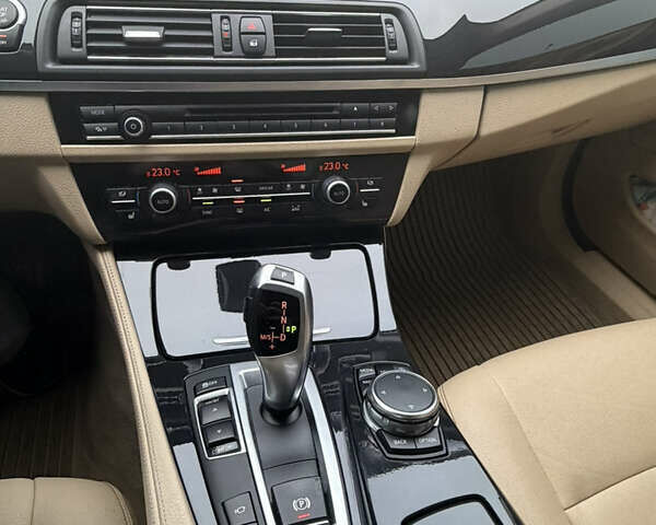 Чорний БМВ 5 Серія, об'ємом двигуна 2 л та пробігом 367 тис. км за 16000 $, фото 10 на Automoto.ua