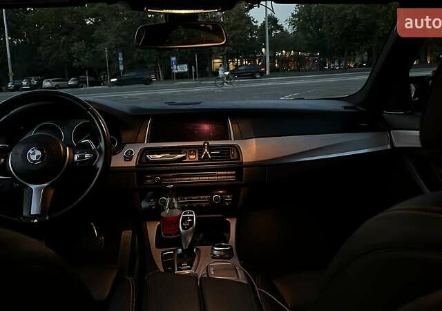 Чорний БМВ 5 Серія, об'ємом двигуна 3 л та пробігом 107 тис. км за 25500 $, фото 15 на Automoto.ua