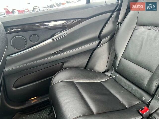 Чорний БМВ 5 Серія, об'ємом двигуна 3 л та пробігом 227 тис. км за 19290 $, фото 32 на Automoto.ua