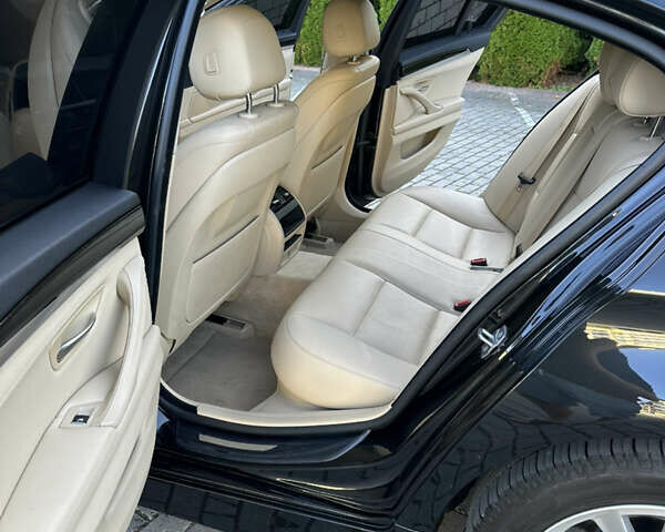 Чорний БМВ 5 Серія, об'ємом двигуна 2 л та пробігом 176 тис. км за 13700 $, фото 17 на Automoto.ua