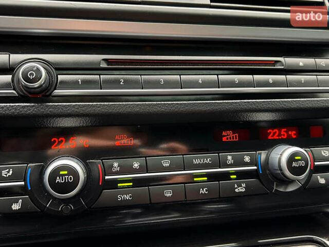 БМВ 5 Серия 2014 в Львове на Automoto.ua Черный БМВ 5 Серия, объемом двигателя 2.99 л и пробегом 236 тыс. км за 19750 $, фото 15 на Automoto.ua