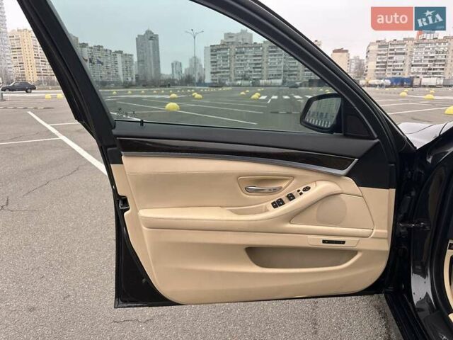 Черный БМВ 5 Серия, объемом двигателя 3 л и пробегом 200 тыс. км за 14500 $, фото 24 на Automoto.ua