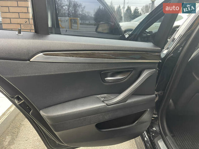 Черный БМВ 5 Серия, объемом двигателя 2 л и пробегом 98 тыс. км за 18999 $, фото 4 на Automoto.ua