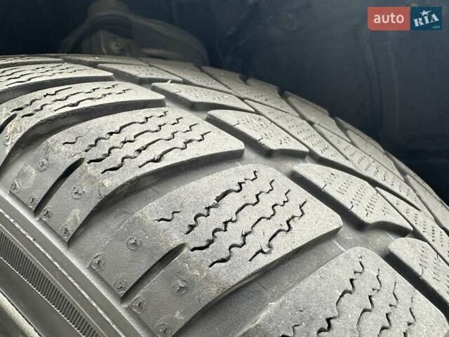 Черный БМВ 5 Серия, объемом двигателя 3 л и пробегом 200 тыс. км за 14500 $, фото 43 на Automoto.ua