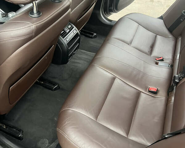 Чорний БМВ 5 Серія, об'ємом двигуна 2 л та пробігом 152 тис. км за 17200 $, фото 13 на Automoto.ua