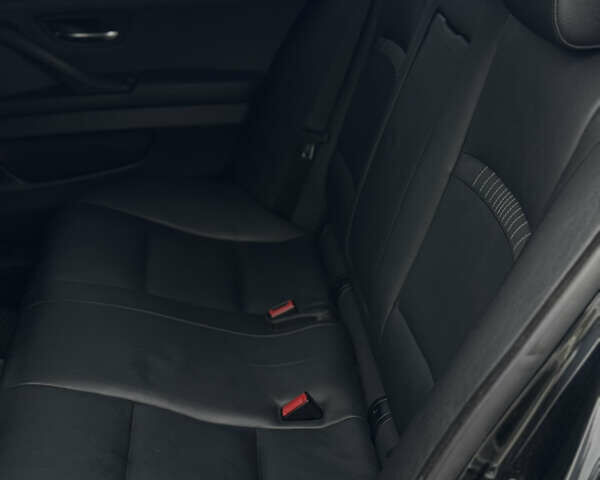 Черный БМВ 5 Серия, объемом двигателя 3 л и пробегом 174 тыс. км за 19000 $, фото 38 на Automoto.ua