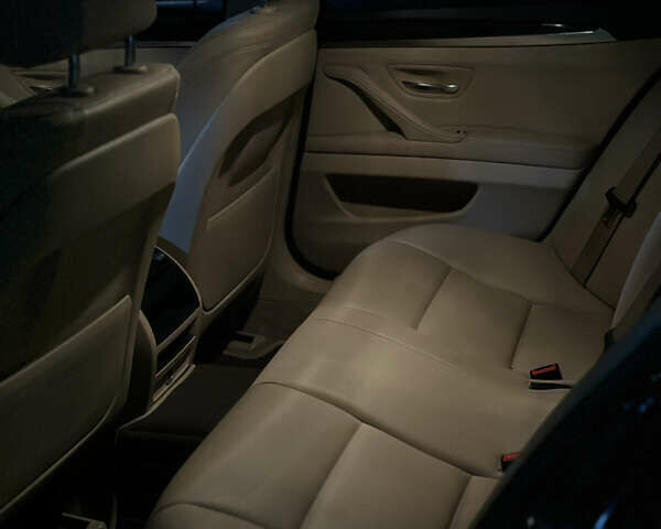 Чорний БМВ 5 Серія, об'ємом двигуна 2 л та пробігом 257 тис. км за 13300 $, фото 14 на Automoto.ua