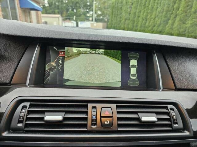 Чорний БМВ 5 Серія, об'ємом двигуна 3 л та пробігом 87 тис. км за 13900 $, фото 9 на Automoto.ua