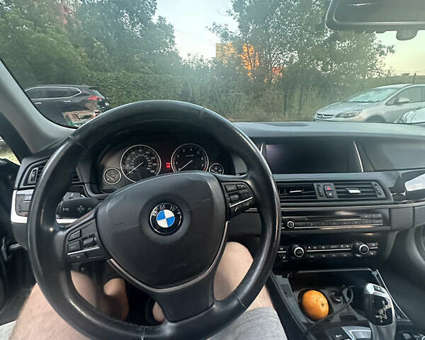 БМВ 5 Серия 2014 в Львове на Automoto.ua Черный БМВ 5 Серия, объемом двигателя 2 л и пробегом 274 тыс. км за 11300 $, фото 12 на Automoto.ua