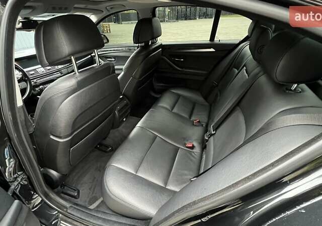 Чорний БМВ 5 Серія, об'ємом двигуна 3 л та пробігом 280 тис. км за 15500 $, фото 12 на Automoto.ua