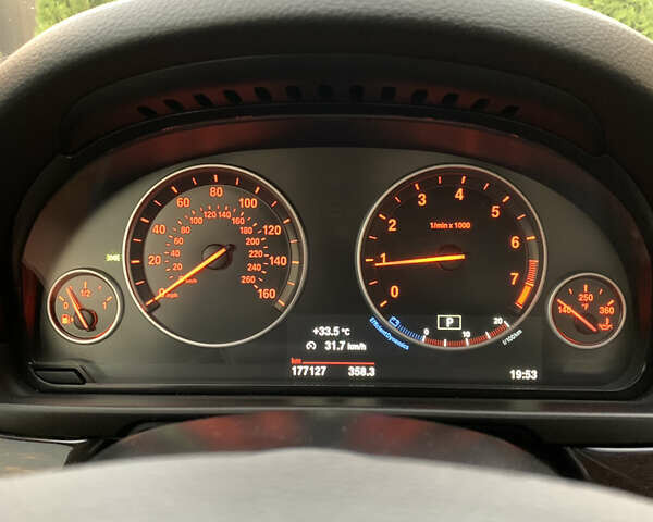 Черный БМВ 5 Серия, объемом двигателя 2 л и пробегом 180 тыс. км за 14000 $, фото 2 на Automoto.ua