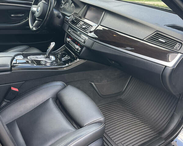 Черный БМВ 5 Серия, объемом двигателя 3 л и пробегом 153 тыс. км за 17500 $, фото 8 на Automoto.ua