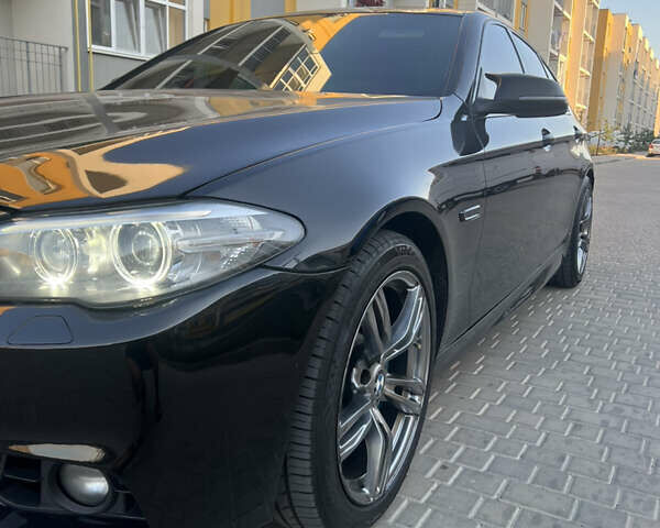 Чорний БМВ 5 Серія, об'ємом двигуна 3 л та пробігом 245 тис. км за 15900 $, фото 15 на Automoto.ua